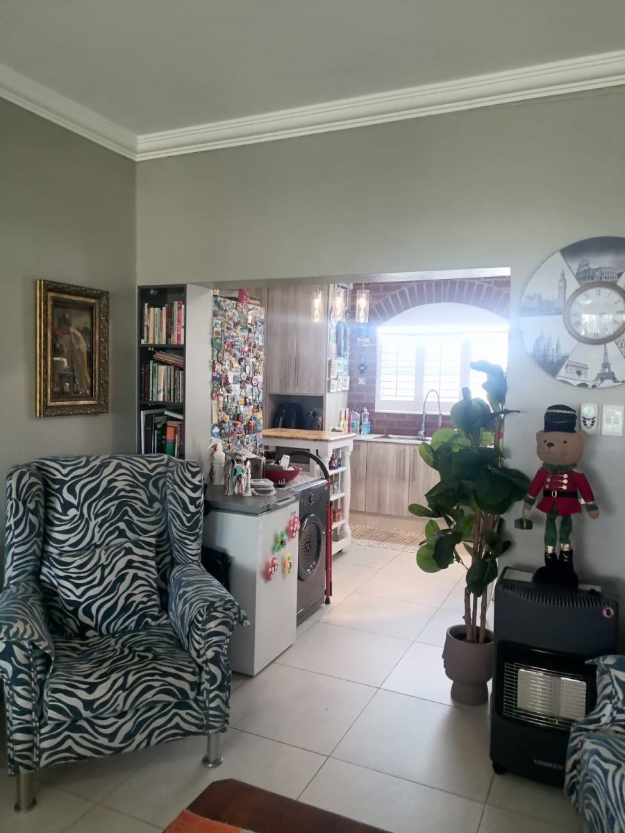 To Let 1 Bedroom Property for Rent in Strand North Western Cape